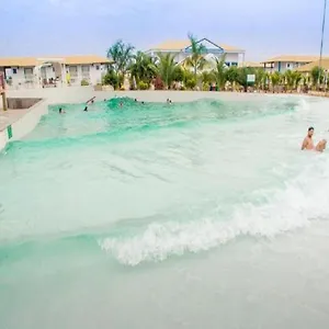 Apart-hotel Lacqua Diroma - ótimas Suítes - Com Piscina De Ondas ***
