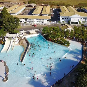 Apart-hotel Lacqua Diroma - ótimas Suítes - Com Piscina De Ondas ***